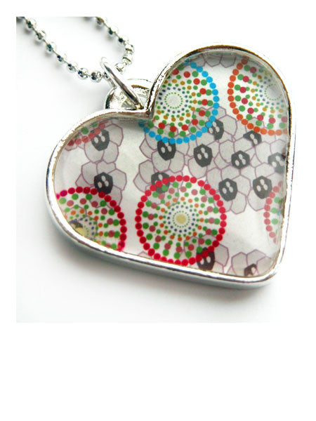 Retro Graphic Heart Pendant & Silver Chain